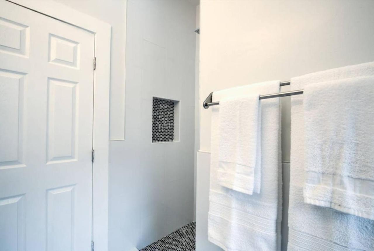 Appartamento Miraculously Modern In A Vintage Shell Midtown Memphis Esterno foto
