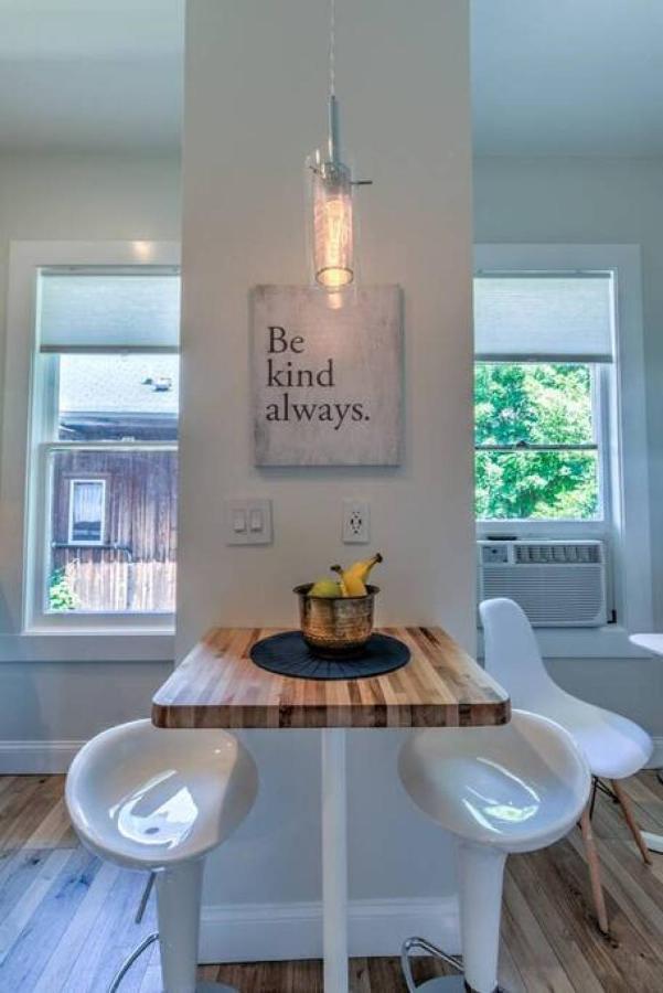 Appartamento Miraculously Modern In A Vintage Shell Midtown Memphis Esterno foto